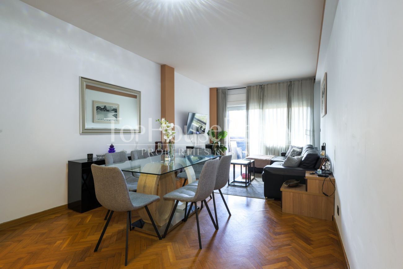 Bright furnished apartment for rent in Les Corts, Barcelona