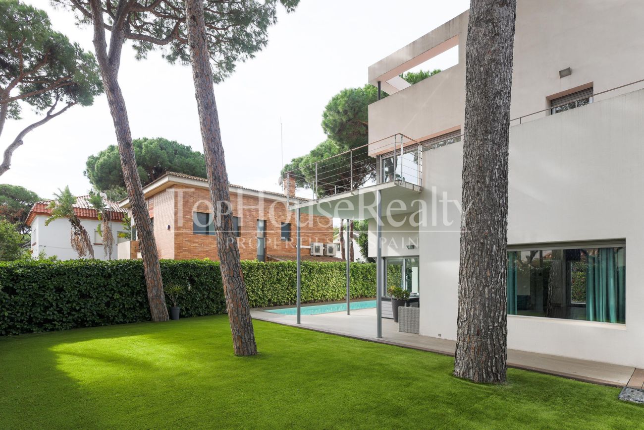 A layout design for a true Mediterranean living