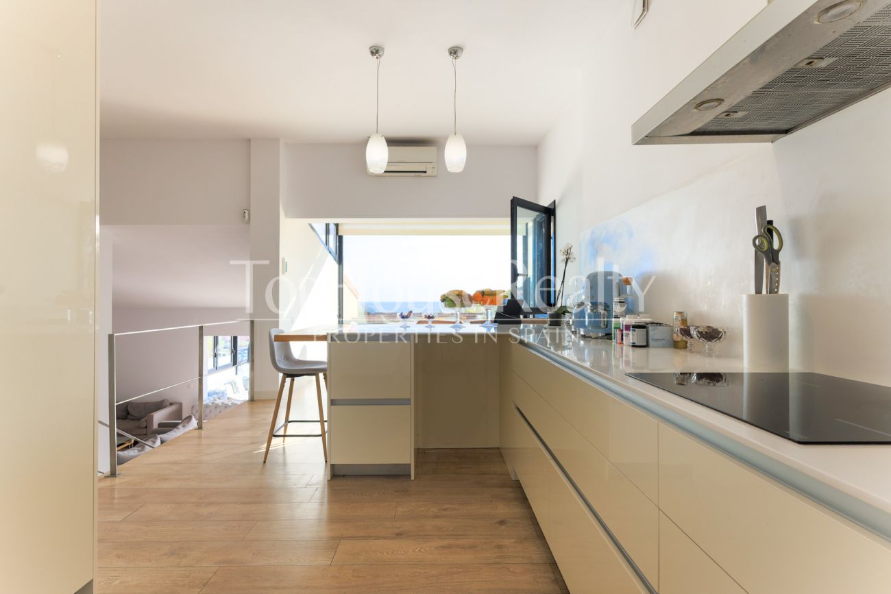 Sea view house in Castelldefels — cozy design with terraces and pool