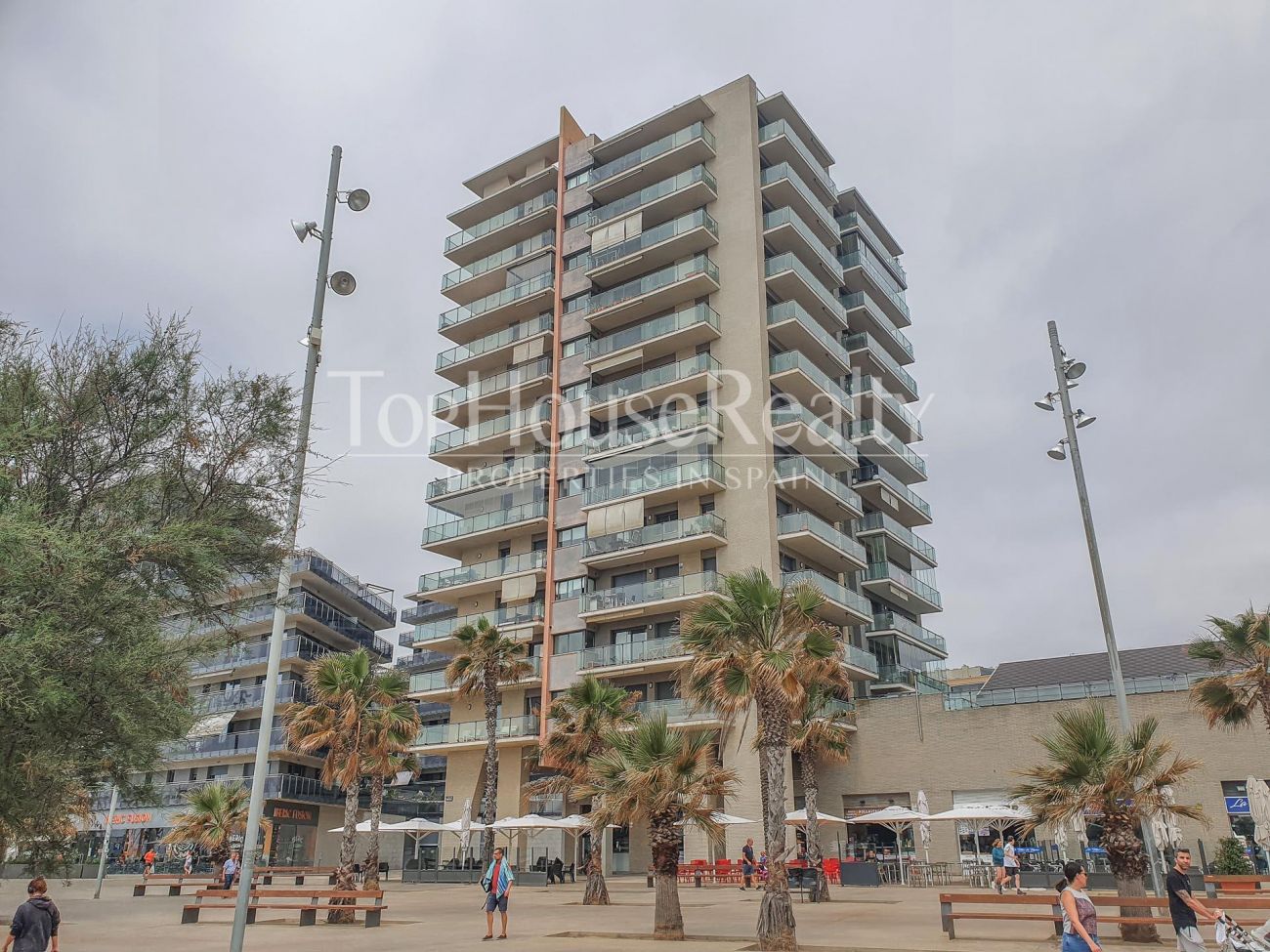 Espectacular apartamento con vistas al mar en primera línea de Badalona