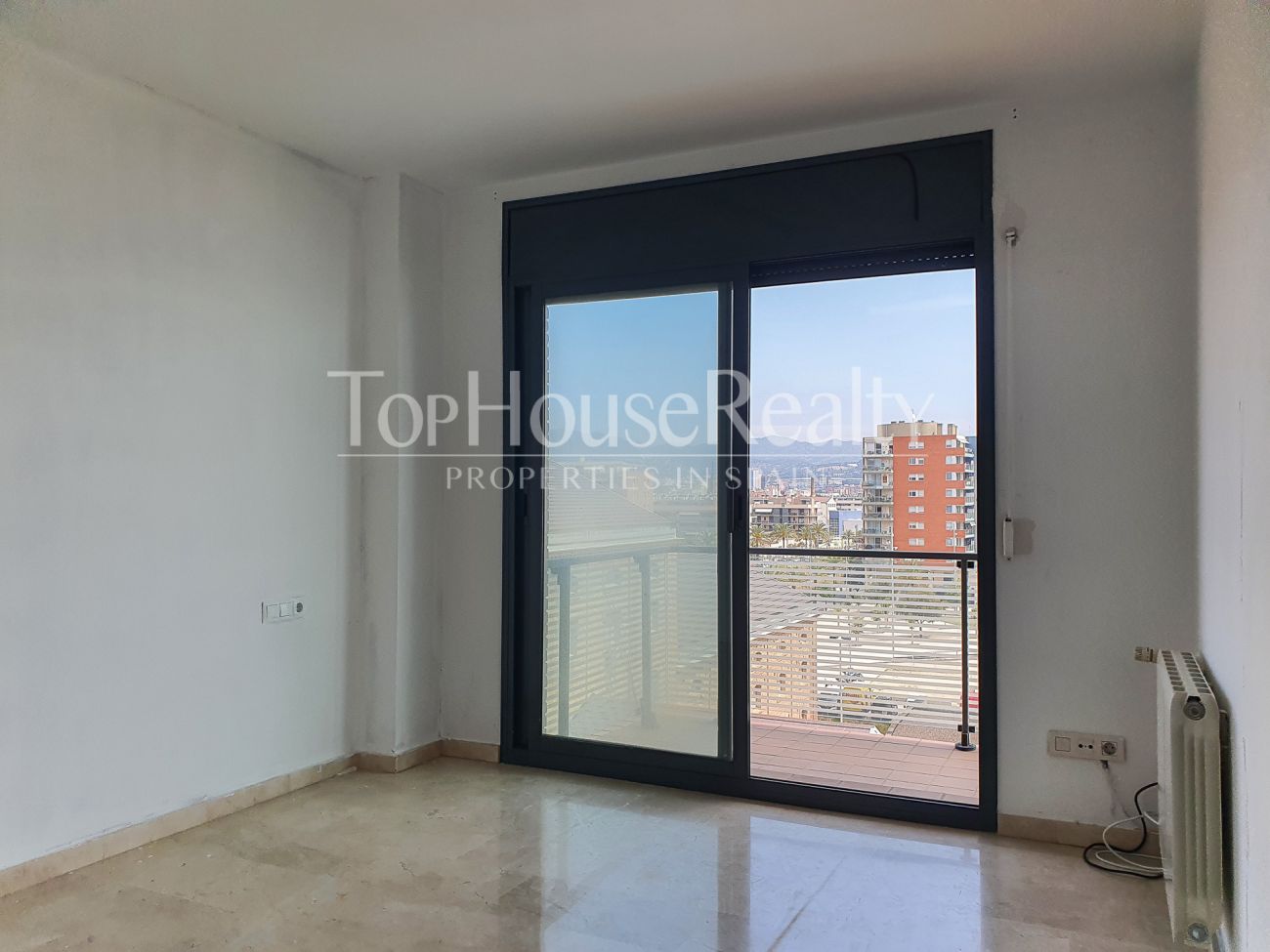 Espectacular apartamento con vistas al mar en primera línea de Badalona