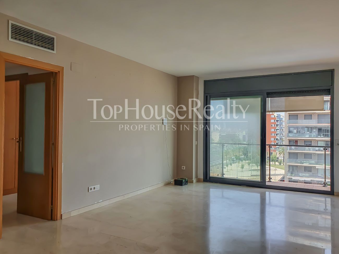 Espectacular apartamento con vistas al mar en primera línea de Badalona