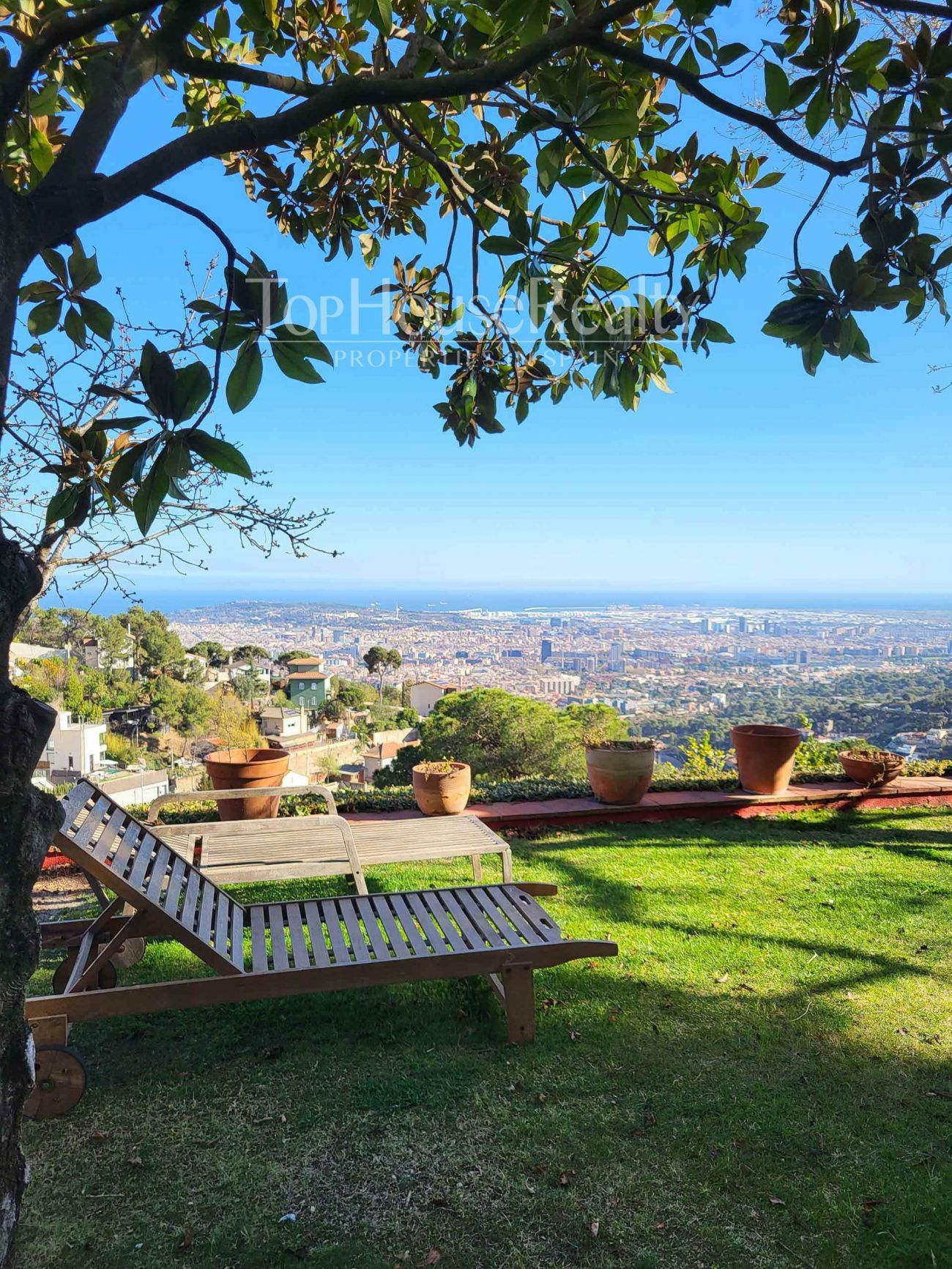 Enjoy the tranquility of Tibidabo in this stunning designer house