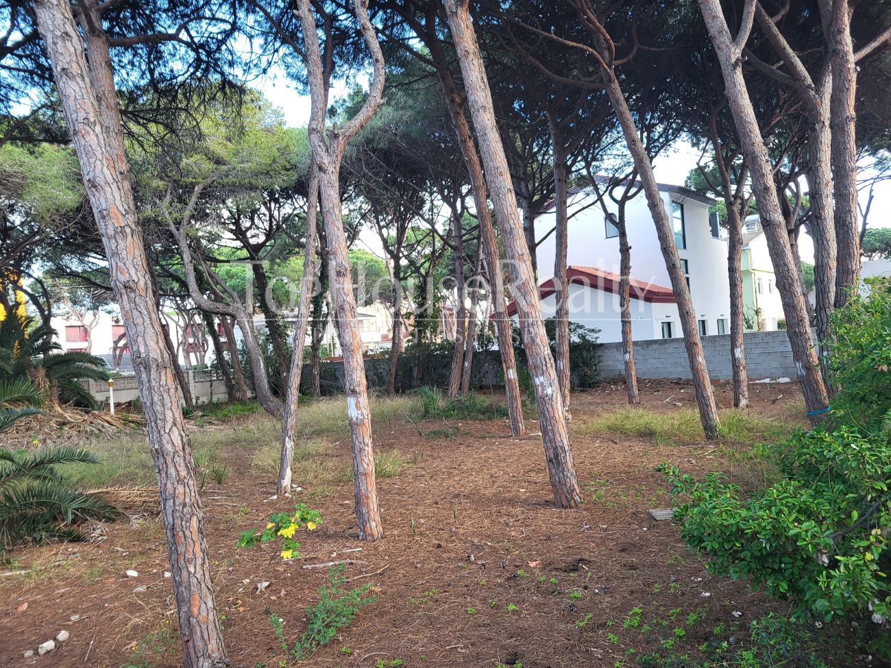 Exclusive Plot for a Single-Family Home in Castelldefels Beach