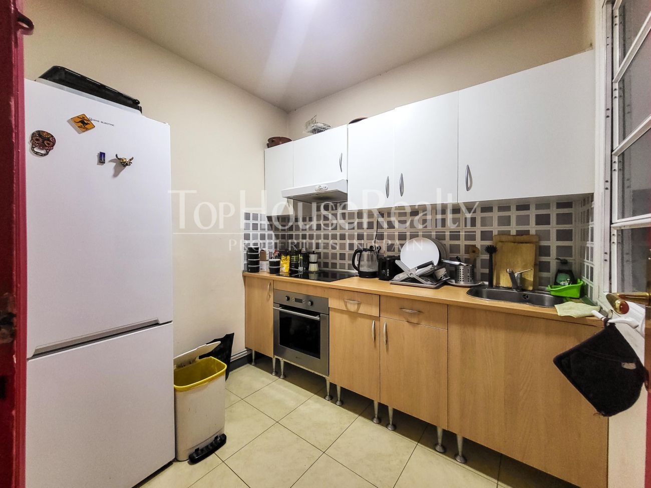 Luxury period property for sale in El Born, Barcelona: prime renovation opportunity on Marquès de l'Argentera