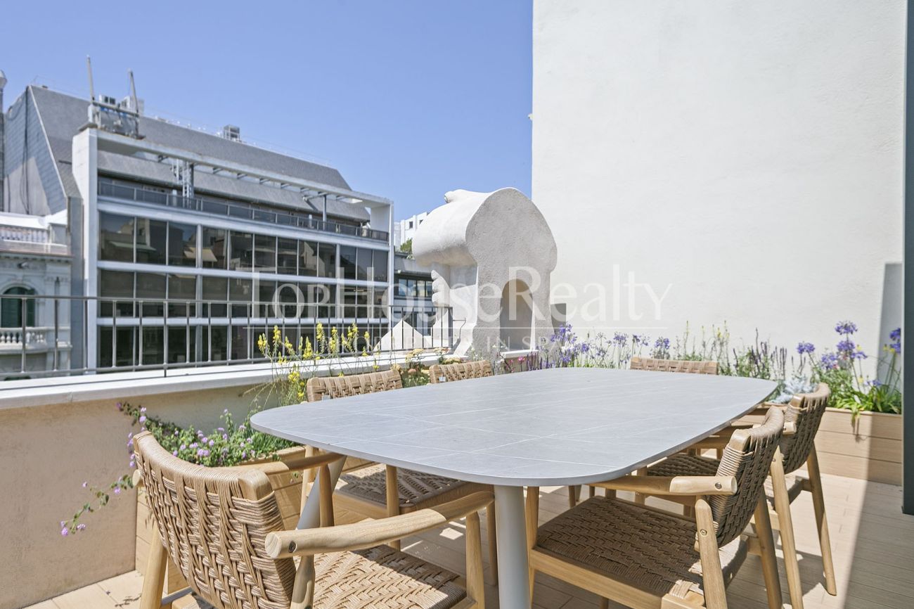 The Art of Living in the Heart of Barcelona