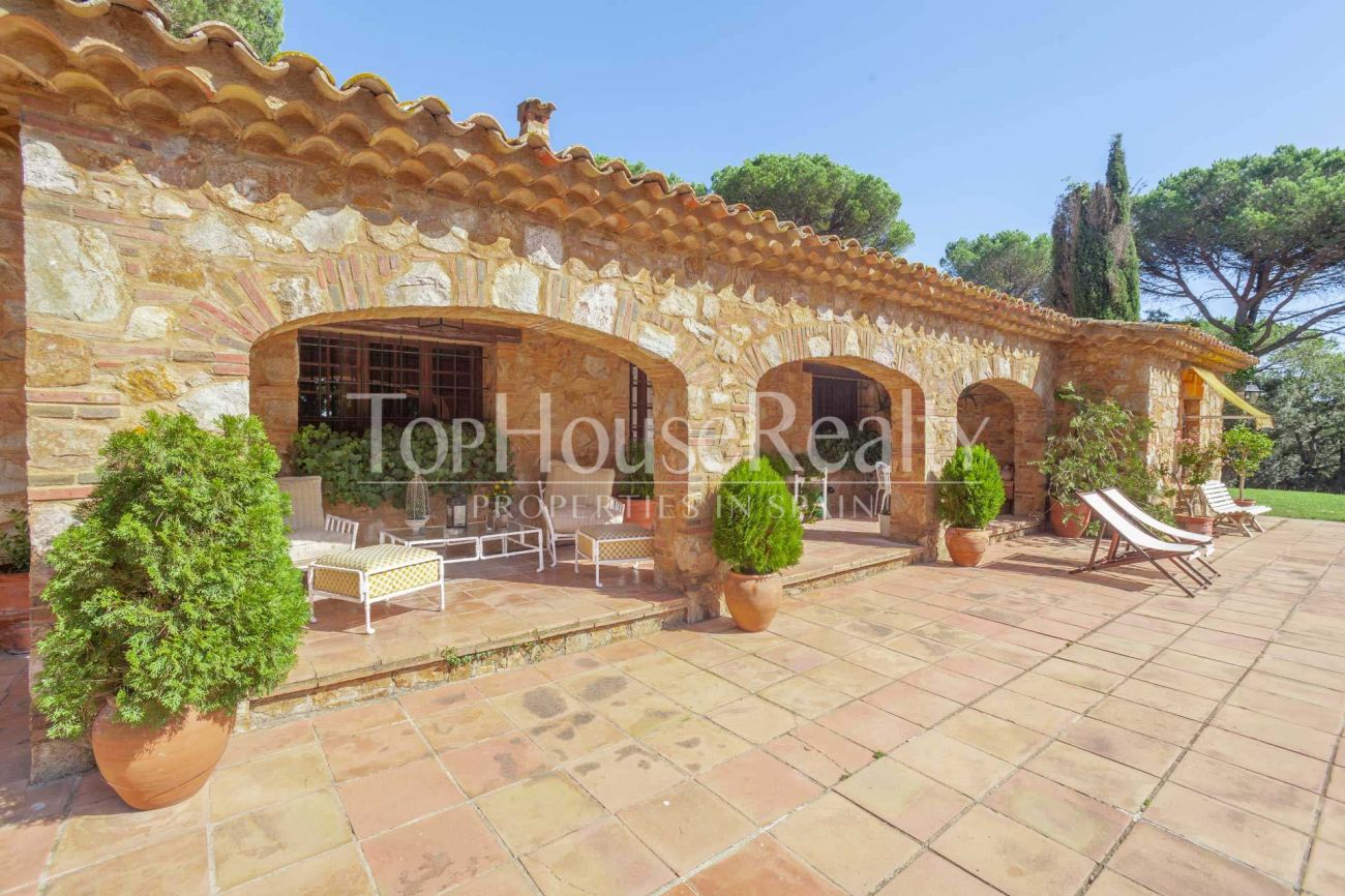 Two properties in Caldes de Malavella