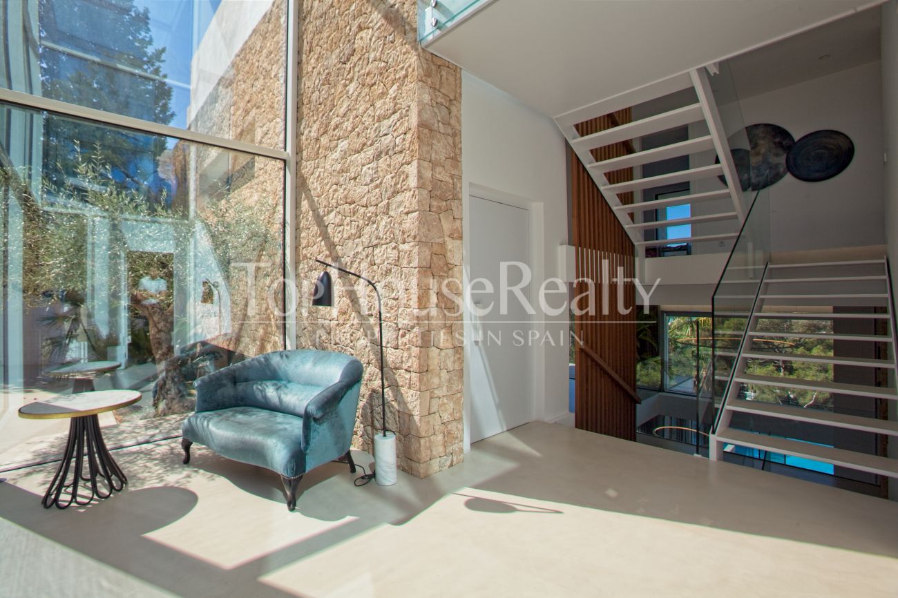 A Splendour Retreat in Castelldefels