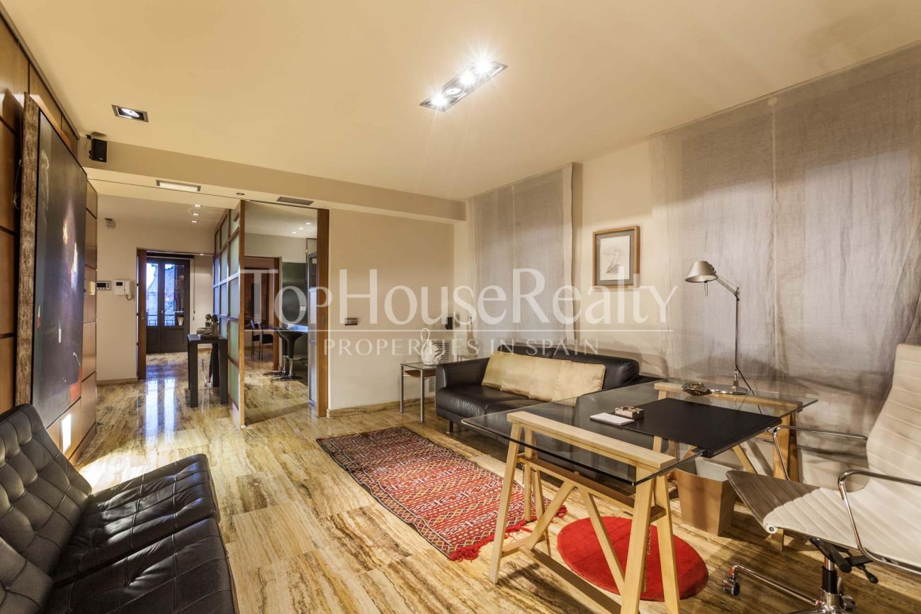 Charming Apartment on Paseo de Gracia: A Haven of Beauty and Style