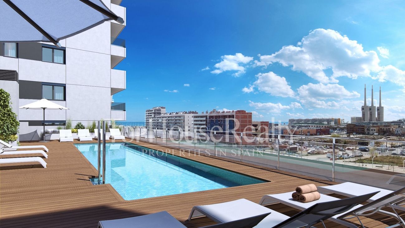 Luxury Haven by the Sea: Apartments at Canal de Badalona