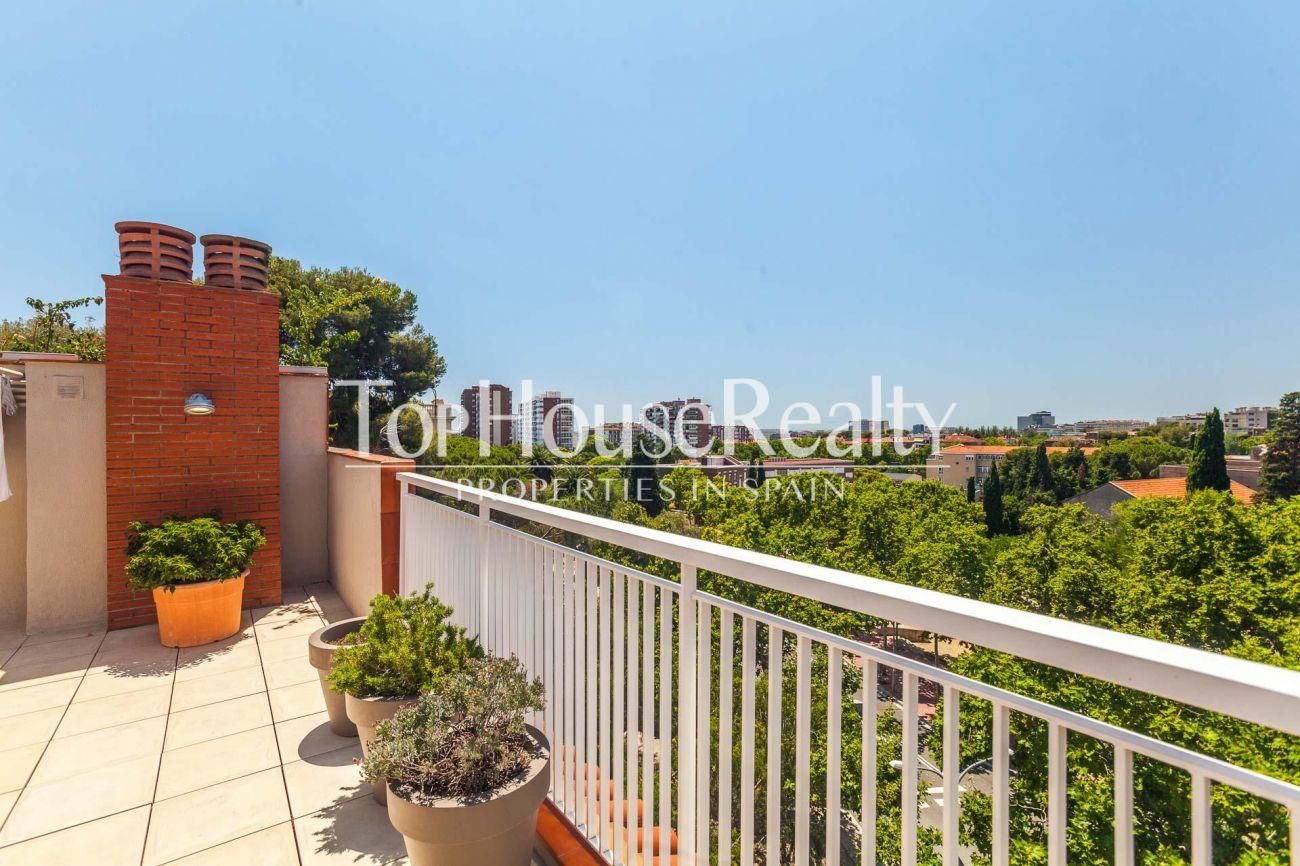 Bright penthouse in Pedralbes