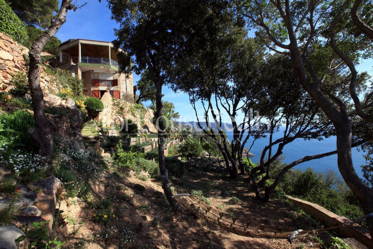 Spectacular house with best views in Cala Giverola