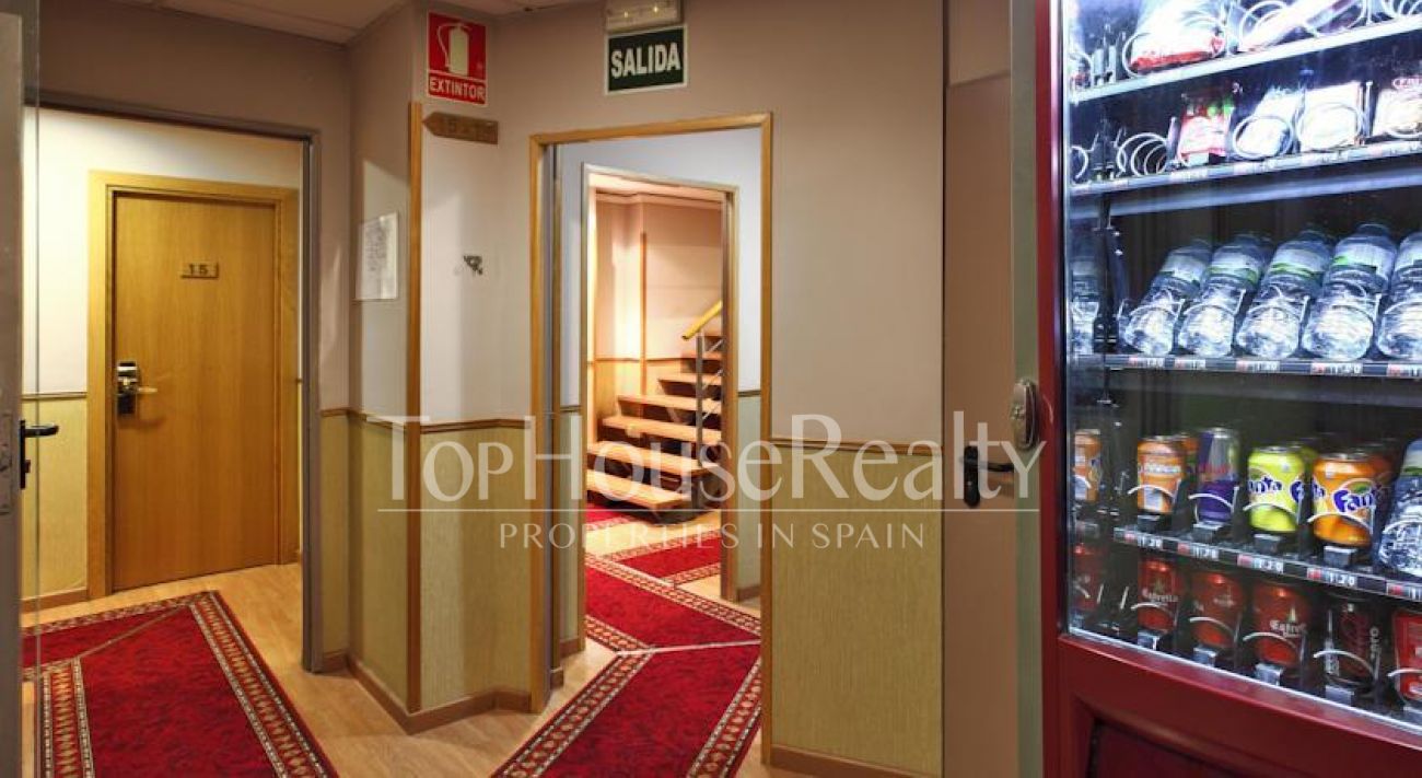 2 star hostel for sale in Poble Sec, Barcelona