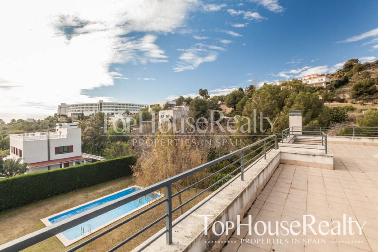 House with beautiful views in the exclusive area of Sitges
