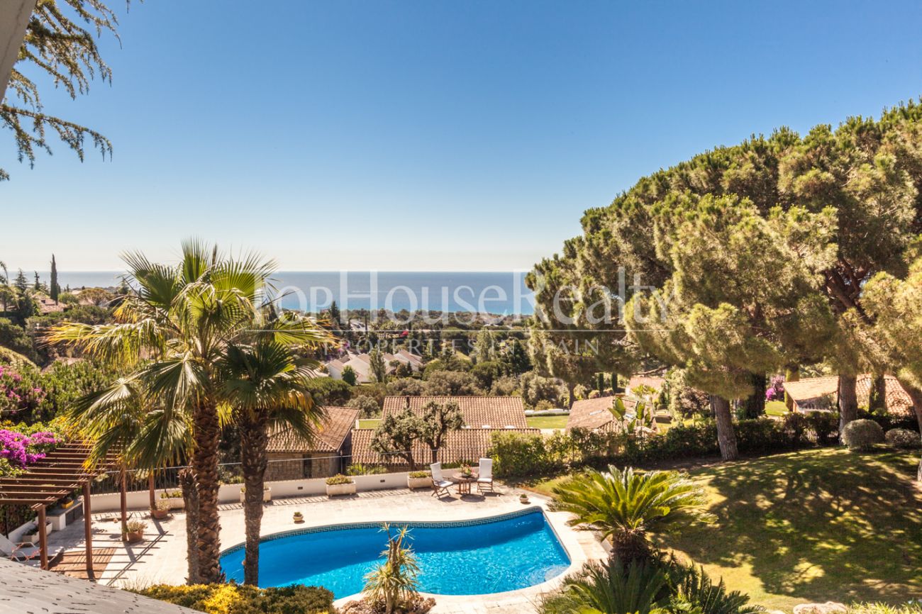 Spectacular house in luxury residential complex in Sant Vicenç de Montalt