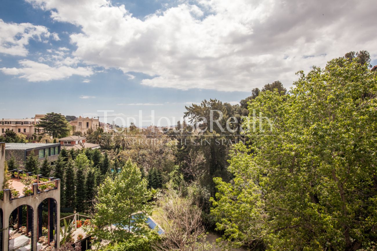 Incredible house with views in Barcelona