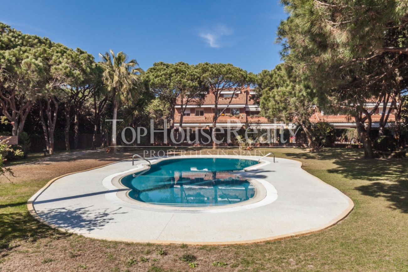 Excellent house in the best residential complex of Gava Mar