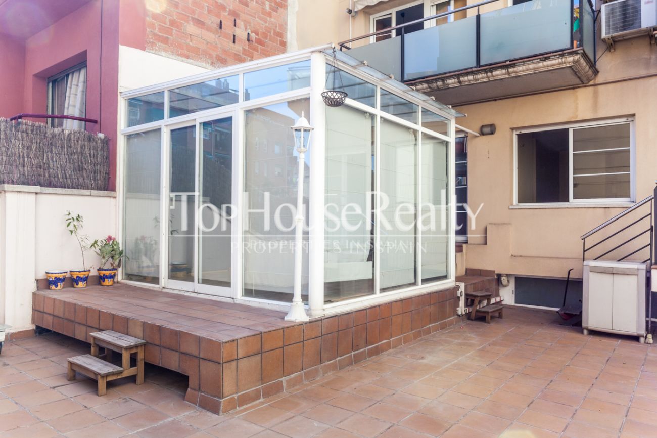 Big flat with a terrase in Barcelona