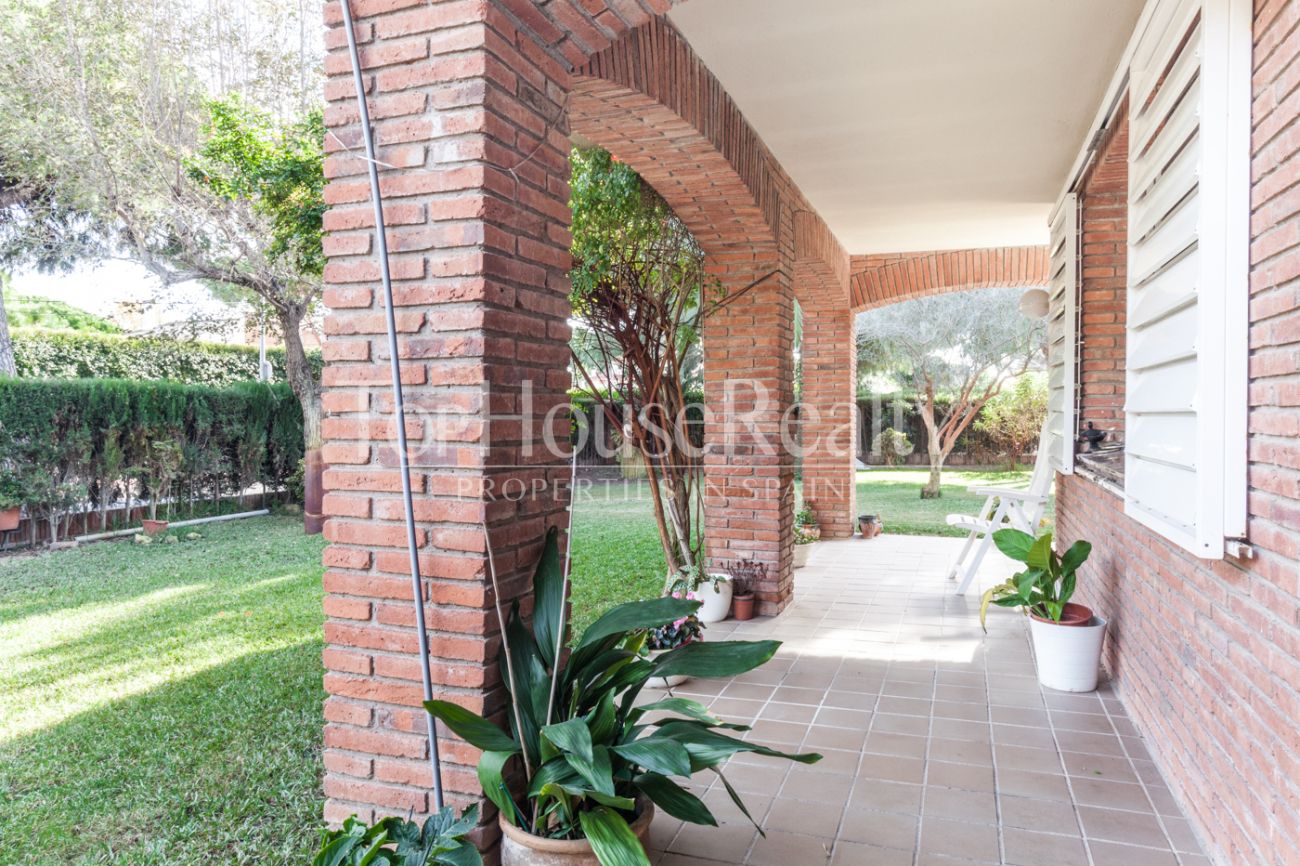 Cosy detached house in Gavà
