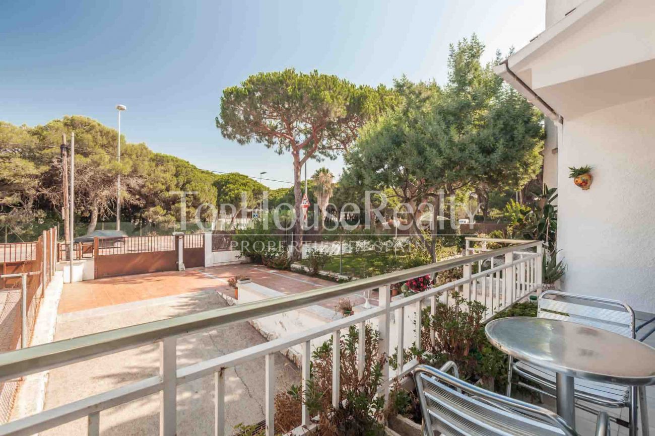 Townhouse with plot in Gavà