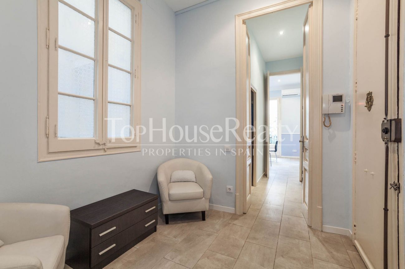 Recently reformed apartment in Eixample