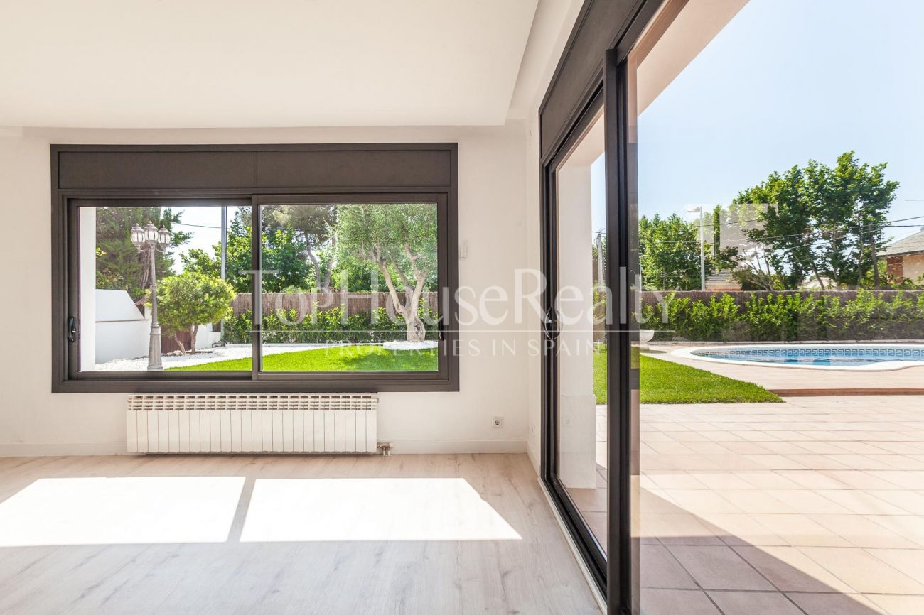 Large renovated house in a quiet area of Castelldefels
