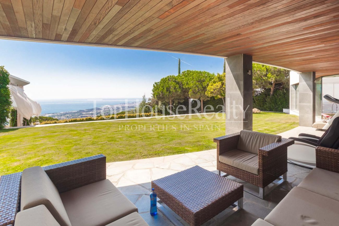 Exceptional  luxury villa at the top of the Supermaresme