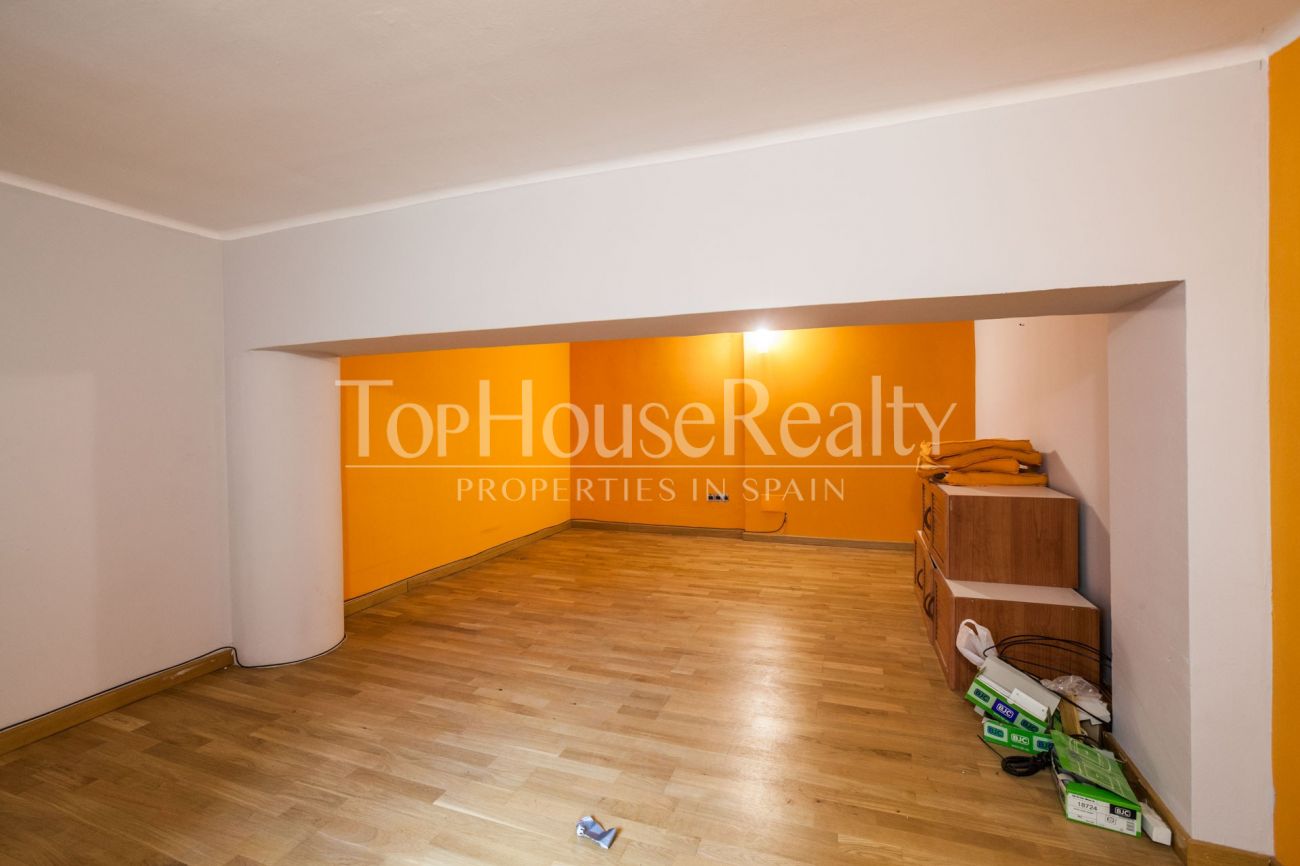 Fantastic premise for rent in Sant Antoni