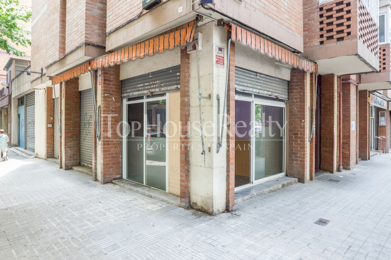 Commercial property for investement  в Sant Martí