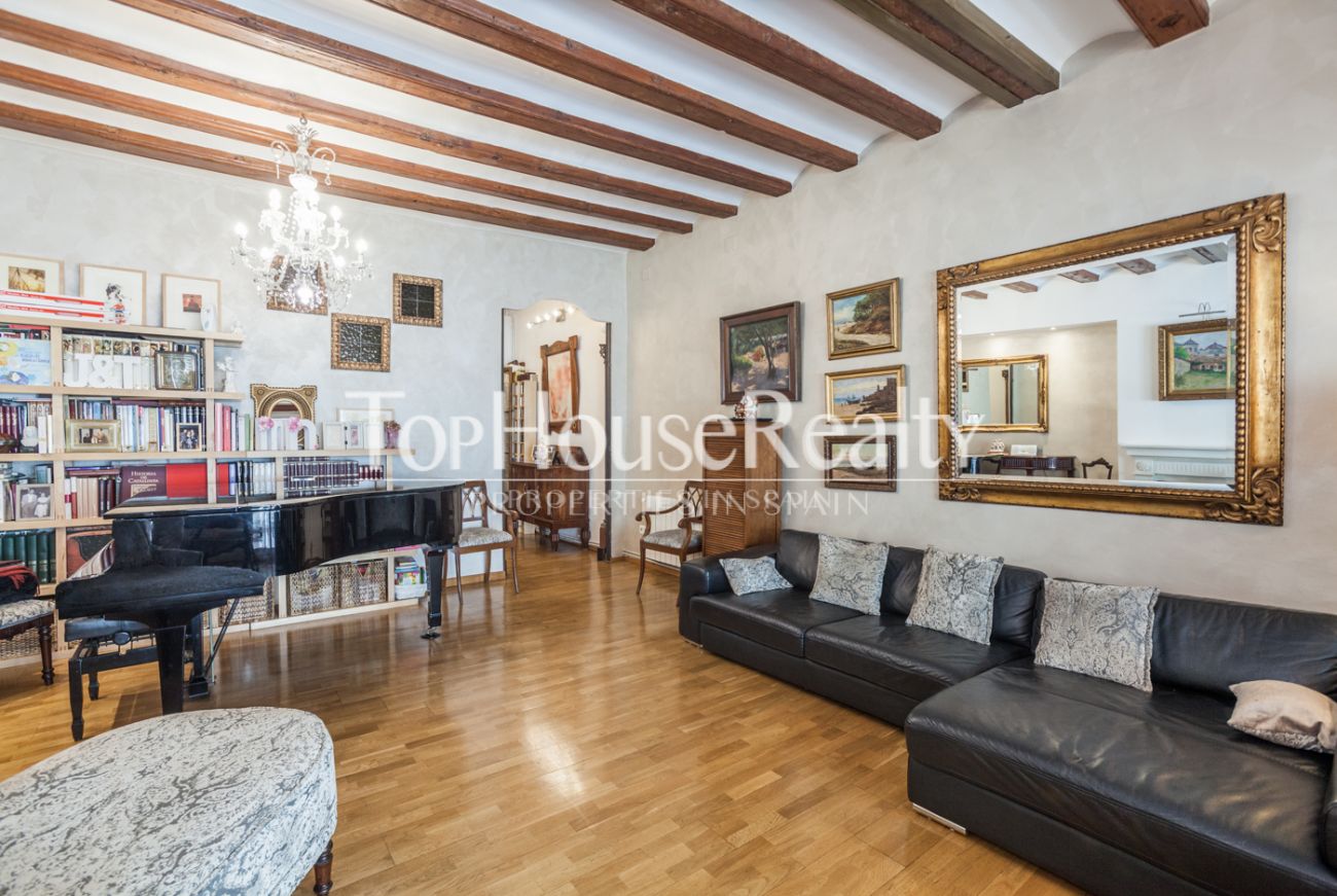 Excellent apartment for sale in el Gòtic, Barcelona