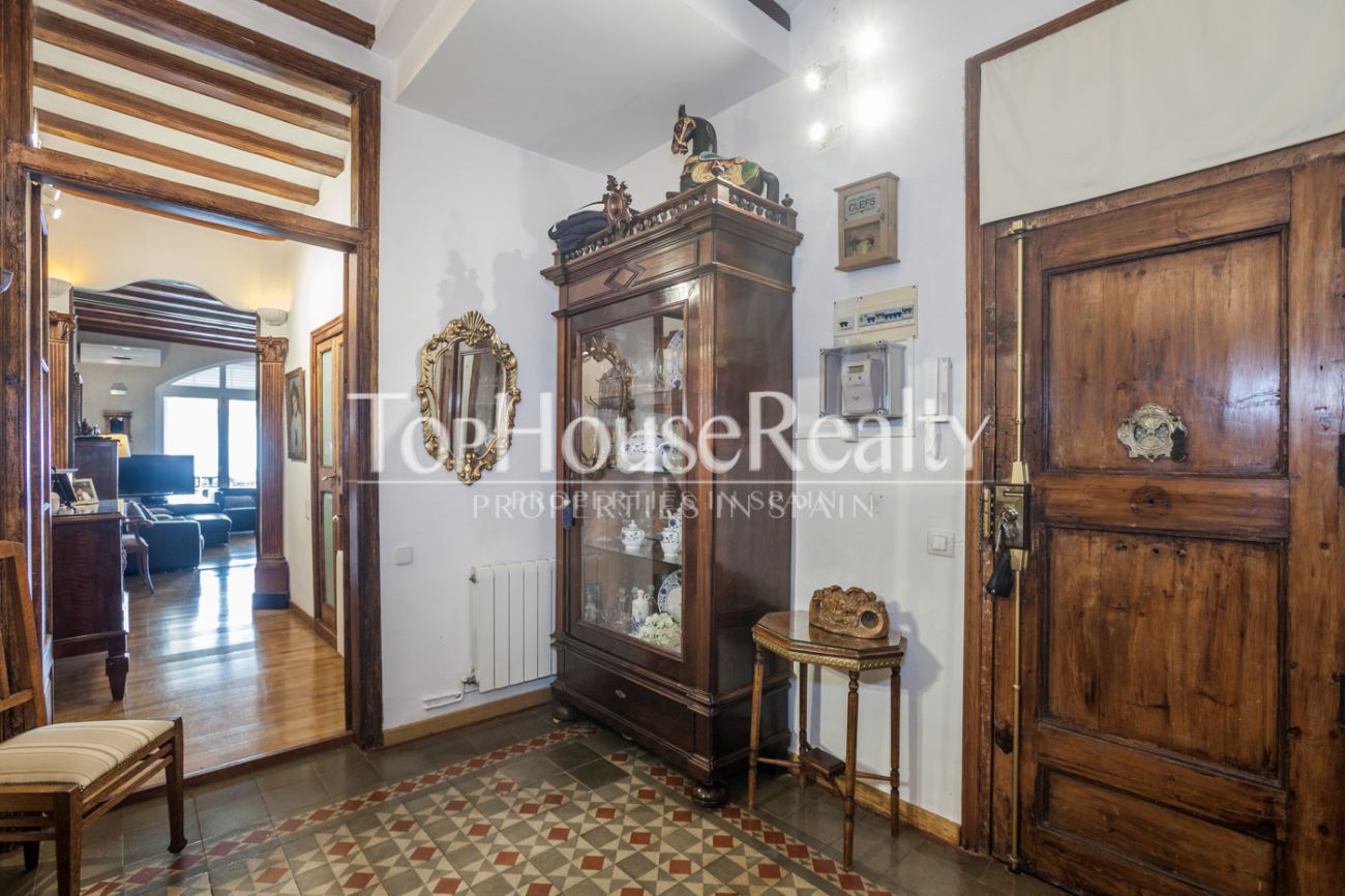 Excellent apartment for sale in el Gòtic, Barcelona