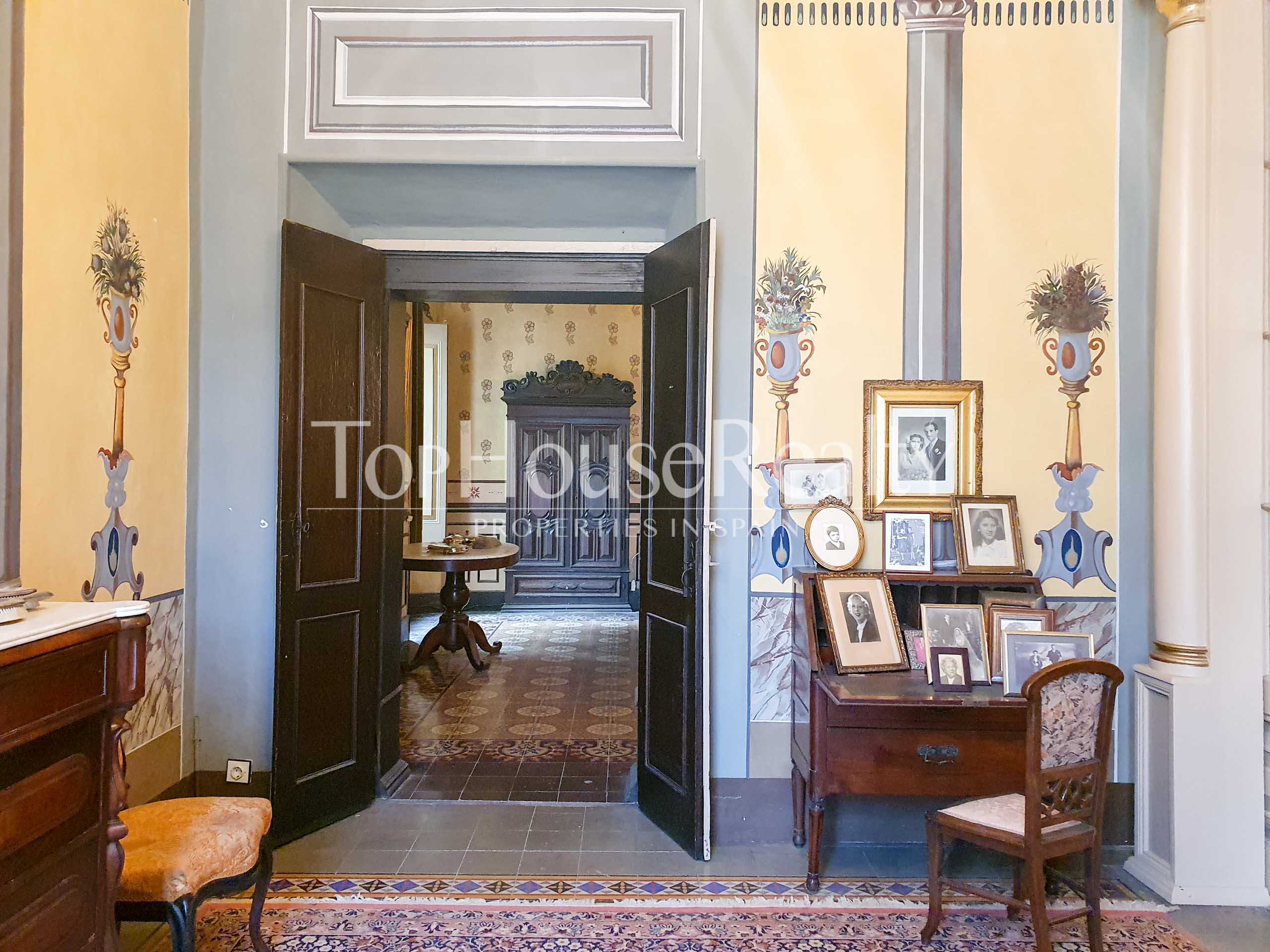 17th century mansion in the Emporda