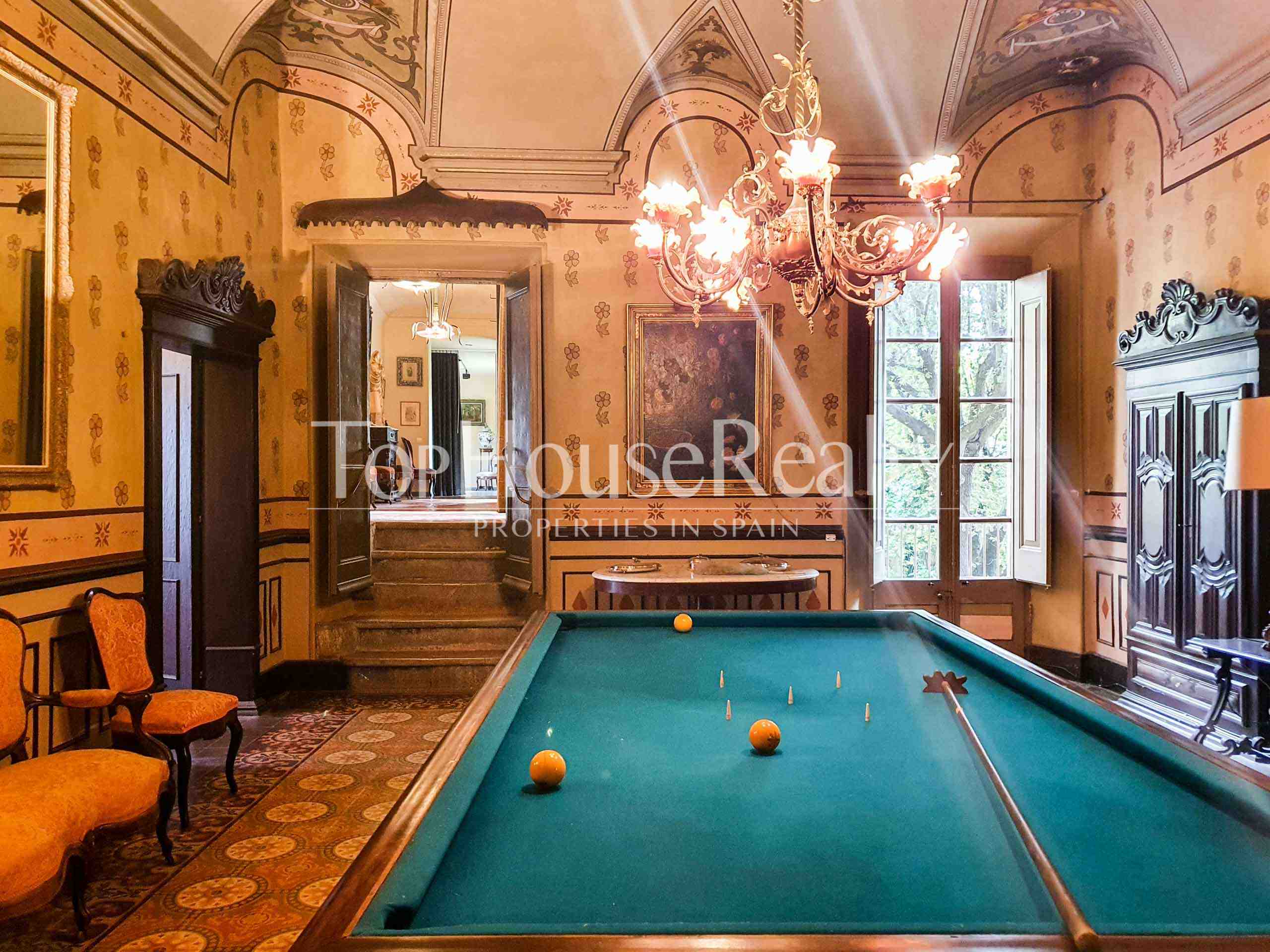 17th century mansion in the Emporda