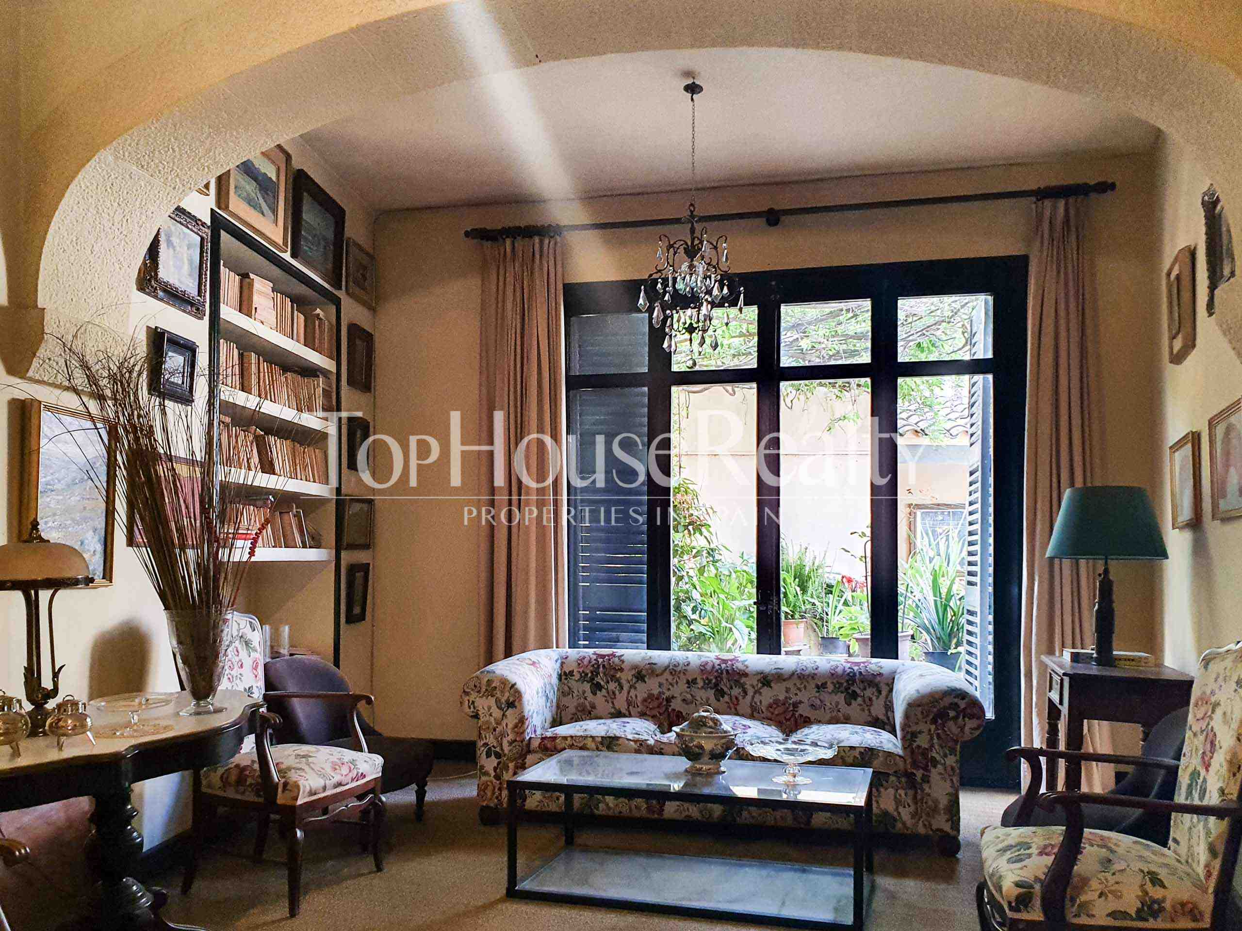 17th century mansion in the Emporda