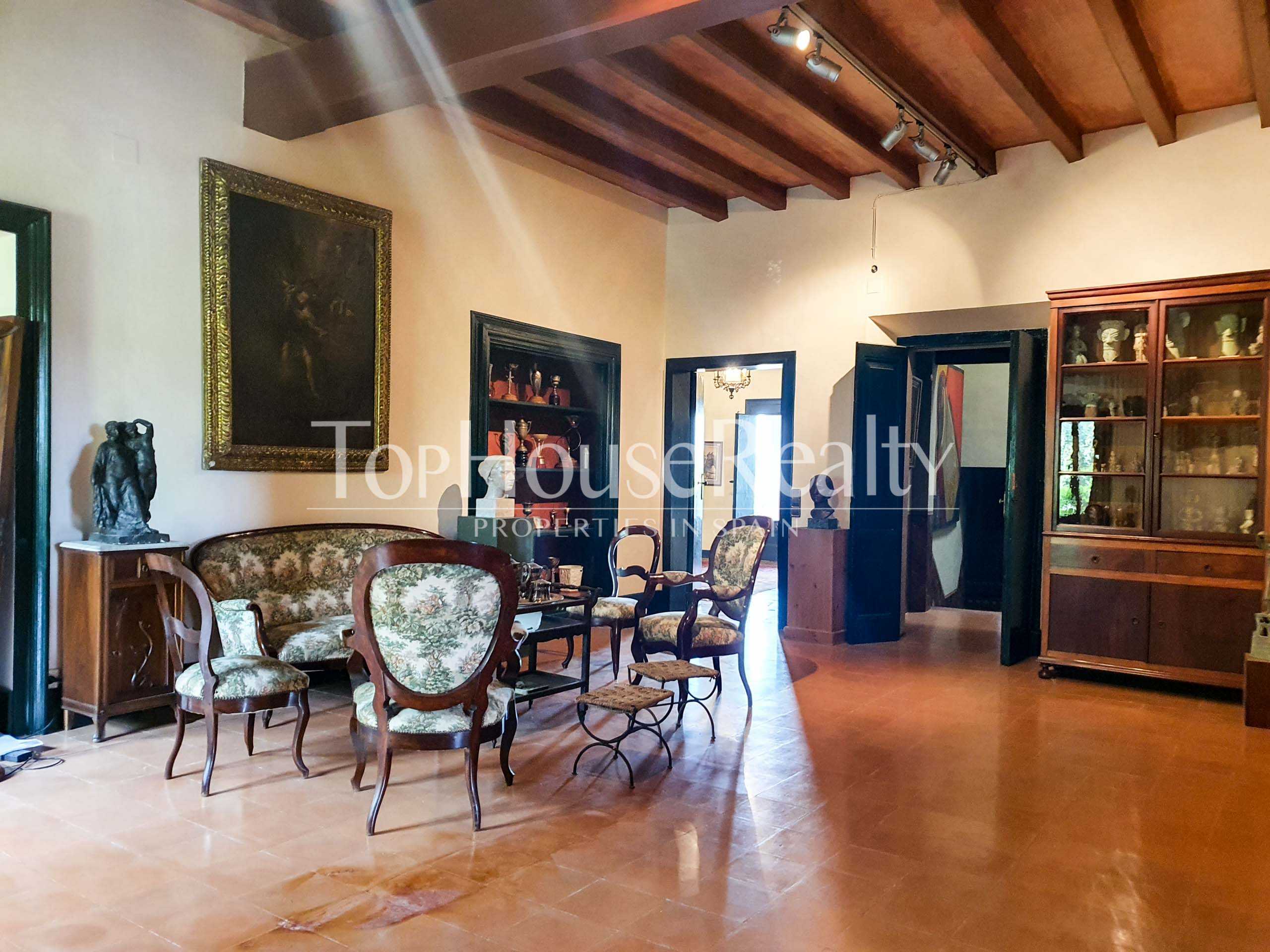 17th century mansion in the Emporda