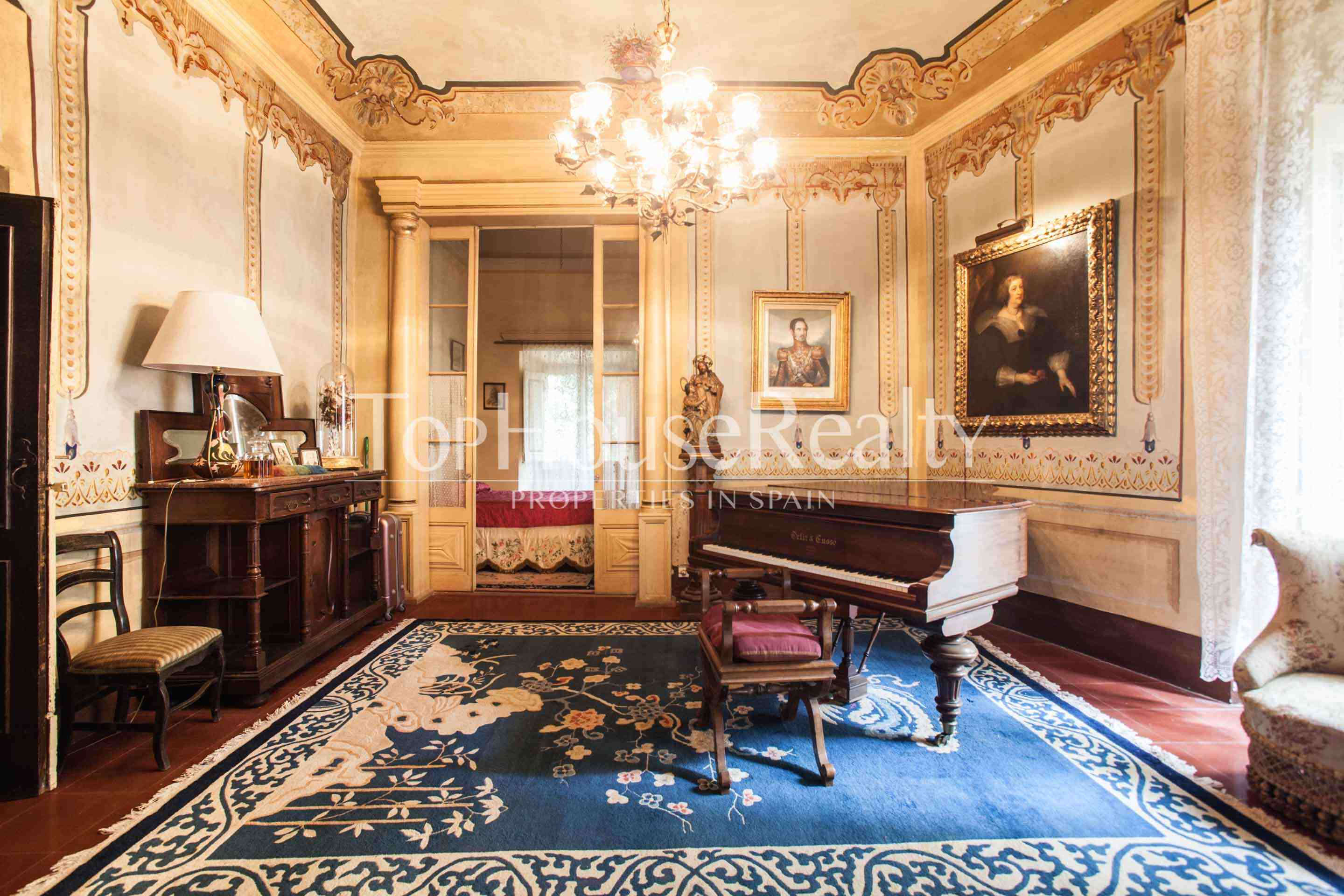 17th century mansion in the Emporda