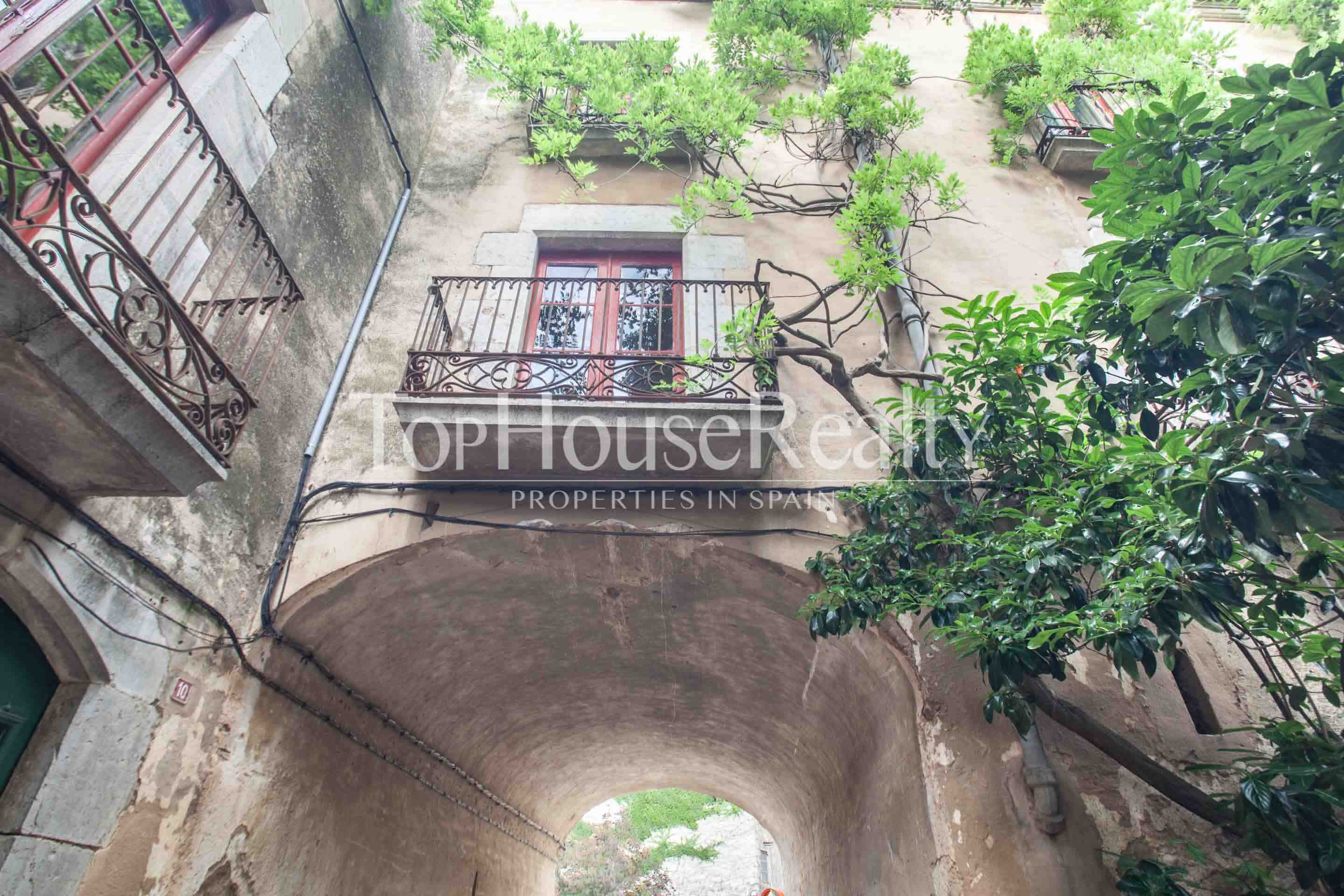 17th century mansion in the Emporda