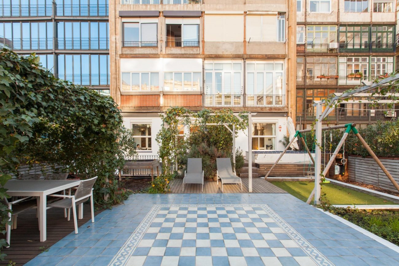 Luxury apartment with large terrace close to Passeig de Gracia