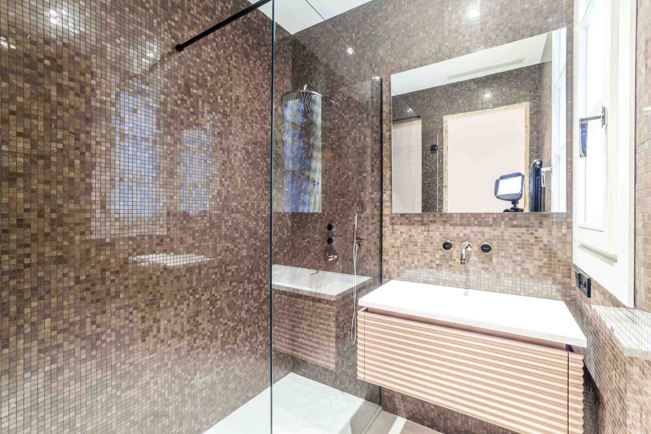 Wonderful large luxury apartment in the City Center