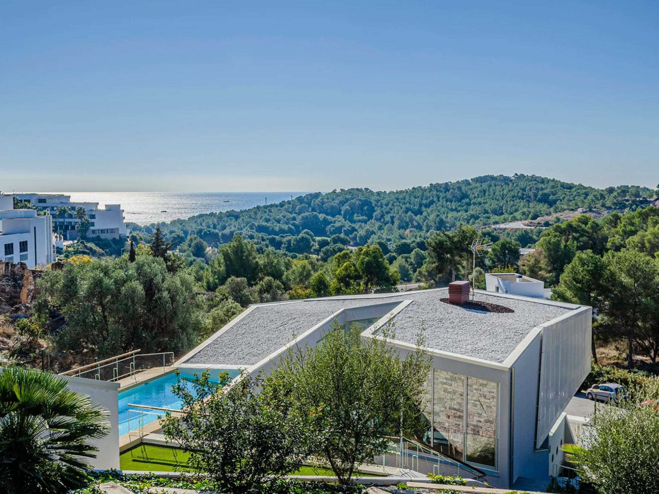 A dream home with spectacular sea views