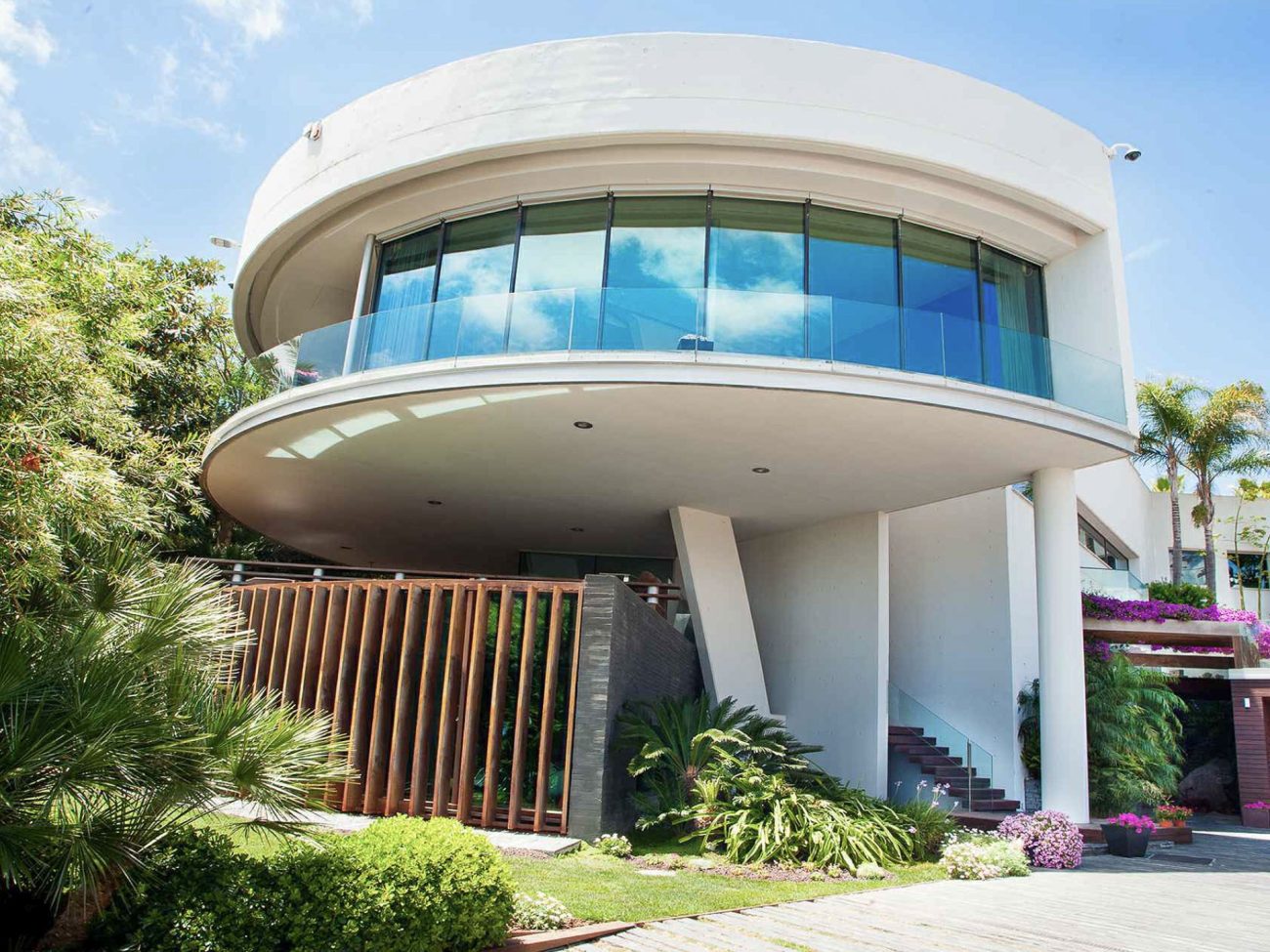 Experience the Ultimate in Luxury and Style