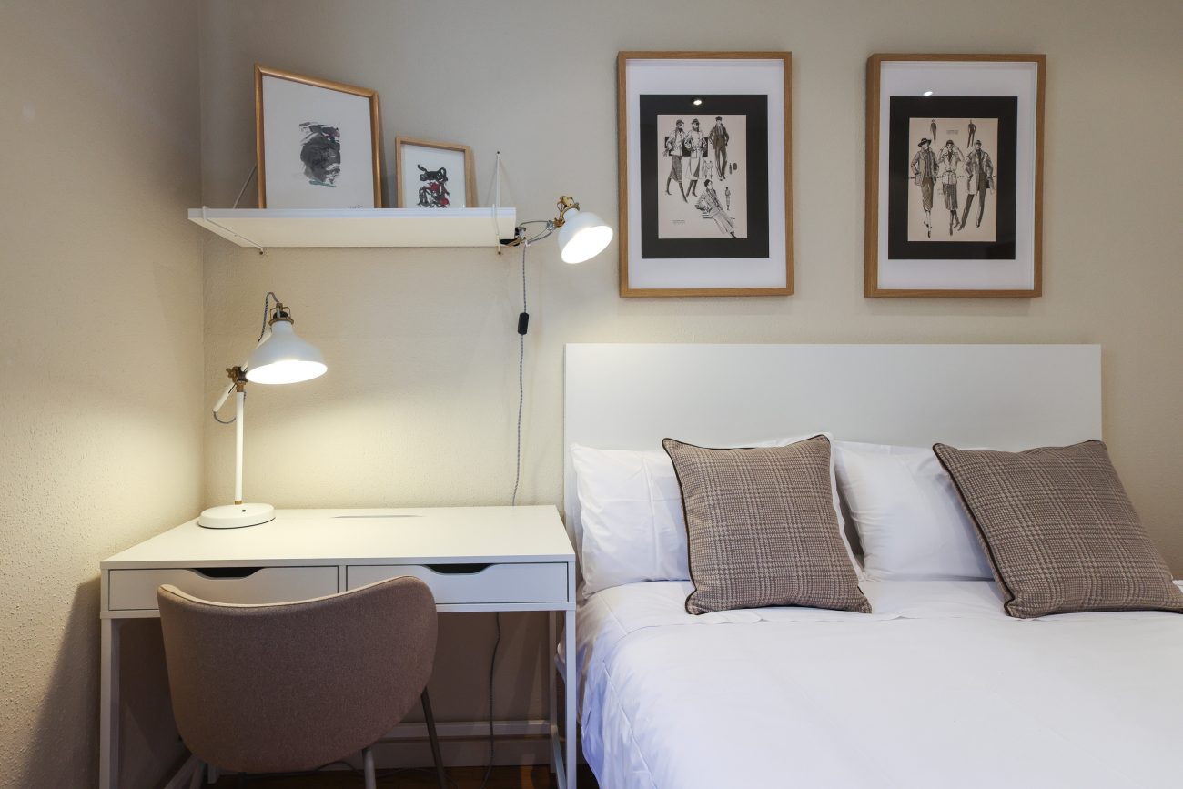 TEMPORARY RENTAL APARTMENT IN ENRIC GRANADOS, BARCELONA