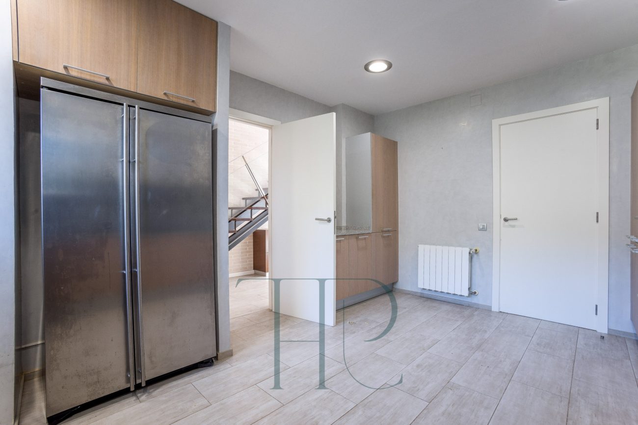 A Dream Villa Just 200 Meters from the Sea