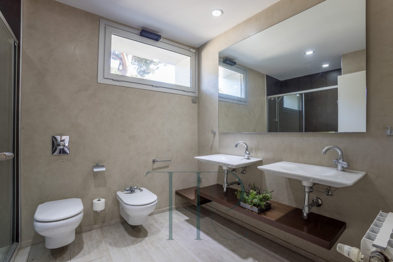 A Dream Villa Just 200 Meters from the Sea