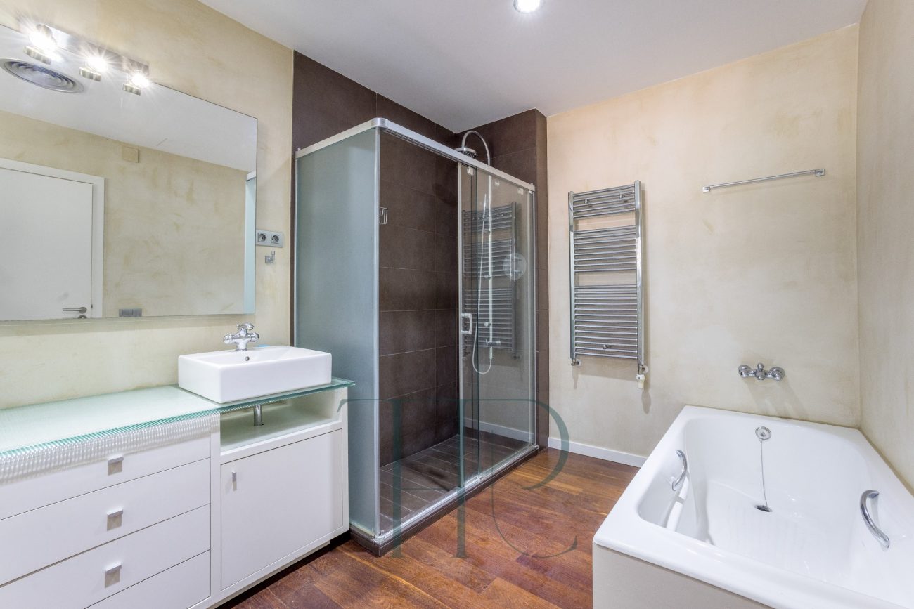 A Dream Villa Just 200 Meters from the Sea