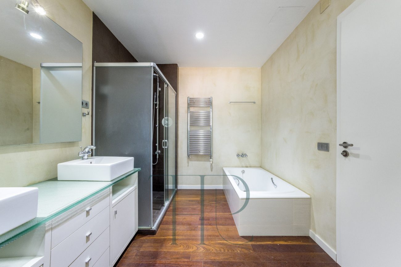 A Dream Villa Just 200 Meters from the Sea
