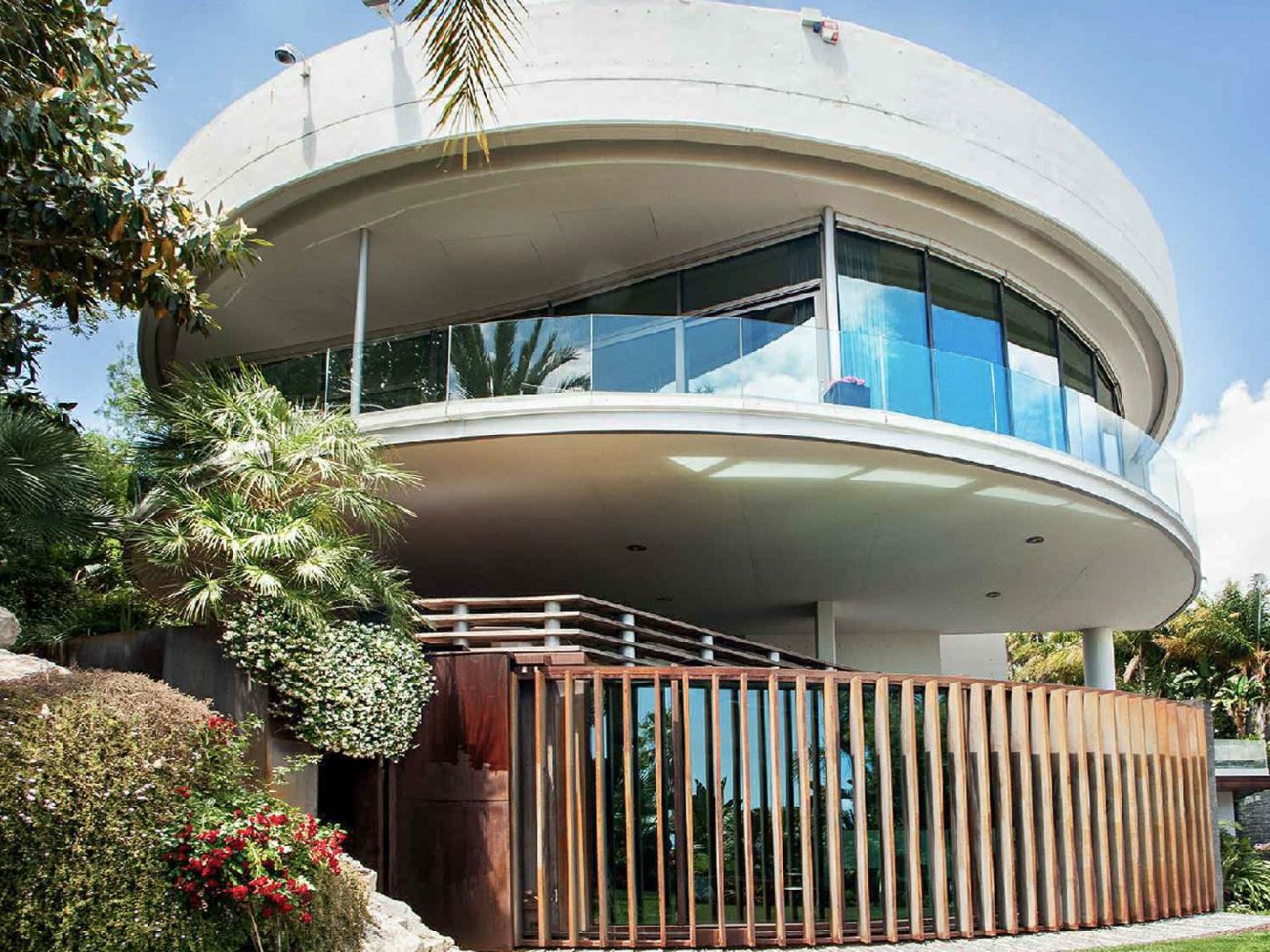 Experience the Ultimate in Luxury and Style