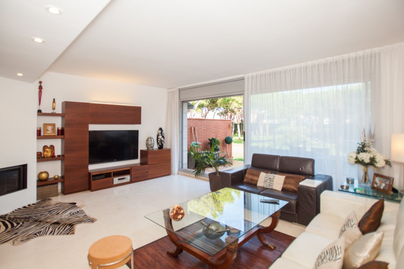 Semi-detached house close to the beach