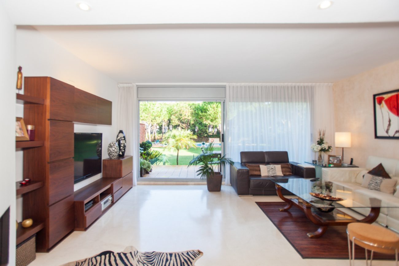 Semi-detached house close to the beach