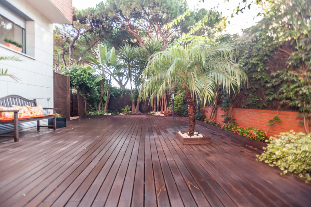 Semi-detached house close to the beach